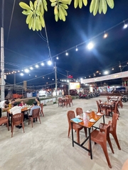 Phố Ẩm Thực - 662 Trường Chinh, Quận Tân Bình