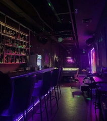 Maze Bar Darts & Pool - 36 Tôn Thất Thiệp, Quận 1