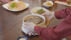 Quế Tương Lầu 桂湘楼 - 211 Hoàng Sa, Quận 1