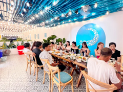 Nhà hàng Hải sản Bến Cảng - Restaurant Côn Đảo Vũng Tàu
