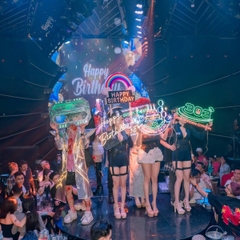 Newspace Ember 303 Lounge - Phạm Văn Đồng, Gò Vấp