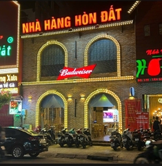 Nhà Hàng Hòn Đất Rooftop View - 140 Tân Sơn Nhì Quận Tân Phú