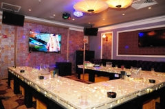 Karaoke BOSS Restaurant & KTV - KDC Trung Sơn Bình Chánh