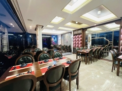 Quế Tương Lầu 桂湘楼 - 211 Hoàng Sa, Quận 1