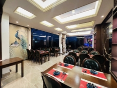 Quế Tương Lầu 桂湘楼 - 211 Hoàng Sa, Quận 1