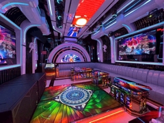 Karaoke Golden Bell - 750 Nguyễn Văn Quá, Quận 12