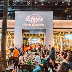 Yoyo Central Hồ Con Rùa - 01 Công trường Quốc Tế, Quận 3