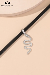 SMP009 - choker đeo cổ với dây chuyền nhung họa tiết hình con rắn