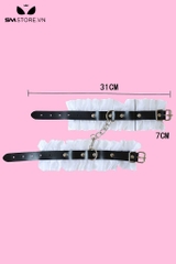 SMT4791 - Còng tay BDSM da mix viền ren vải ren bèo bên ngoài khóa đục lỗ