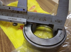 Vòng bi trục đứng HF