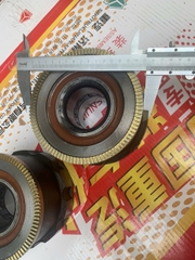 Cụm bi moay ơ dí trước T5G , Sitrak dí VGD75