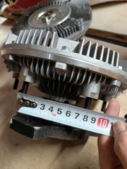 Ly tâm cánh quạt xe howo 371-375