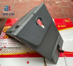 Nắp bình ắc quy xe Sitrak TH7