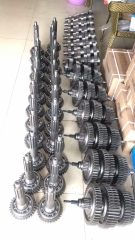 Tổng thành trục chính 12 số HW19712