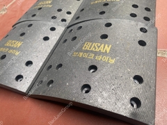 Má phanh Mooc 13T, 16T BUSAN