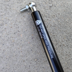 Ty nâng mặt nạ Howo sitrak 440