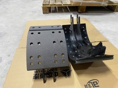 Guốc phanh mooc 13T ( Má phanh mooc 13T liền xương )