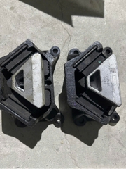 Chân máy trước MC11 howo chính hãng