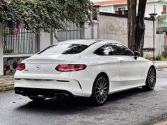 MERCEDES C300