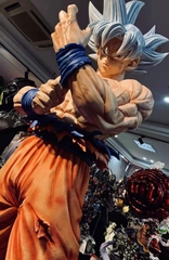 Mô Hình Goku Instinct 1/1 - Figure Dragon Ball