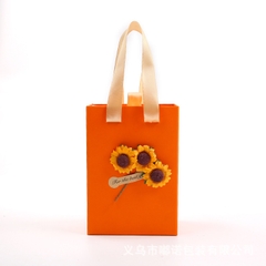 Hộp Xách Nước Hoa Kiểu Túi Xách 17*12*7.5cm
