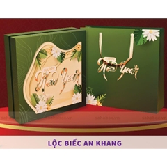 Hộp Quà Tết Kèm Túi Đựng Quà Cao Cấp Size 35x37x11cm - HQT-02