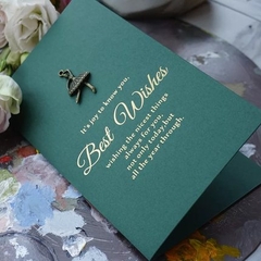 Thiệp giấy Best Wishes bìa xanh đính biểu tượng đồng kiểu Retro