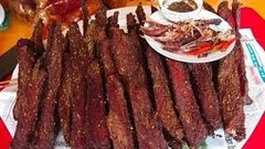 Thịt Lợn gác bếp