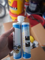Iron X – Keo chít mạch epoxy. Chống thấm, không bị ố màu - Tuýp 400ml+ Vòi bơm