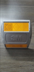 Đinh phản quang 3M 10x10 Korea - Hợp kim nhôm