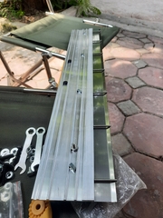 Ốc lắp bàn gạt tự điều chỉnh