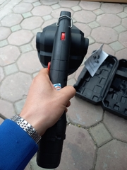 Máy rung gạch ốp lát  chạy pin - Longben 150W, 12V, 1500mAh