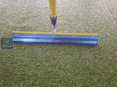 Bàn cào thép dài 56cm + 1 Lược răng cưa 1mm. Thi công sơn Epoxy, chống thấm polyurethane, vữa tự san phẳng