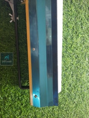 Bàn cào thép dài 56cm + 1 Lược răng cưa 2mm. Thi công sơn Epoxy, chống thấm polyurethane, vữa tự san phẳng