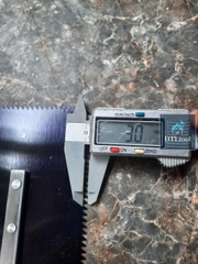 Bay răng cưa 3mm. Bàn bả răng cưa thép đen 30x10cm
