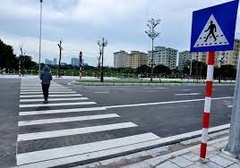 Biển báo I.423 - Biển báo, biển chỉ dẫn đường người đi bộ sang ngang