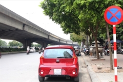 Biển tròn D700 - Nhóm biển báo cấm P.130, P.131