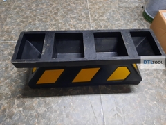 Chặn Bánh Xe Cao Su 550x150x110mm SDTL | Cục Chặn Lùi Xe Ô Tô Cho Tầng Hầm & Bãi Đỗ Xe