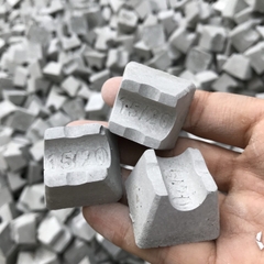 Con kê bê tông 15/20mm - Kê sàn lớp 1