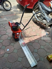 Máy Đầm Thước Chạy Xăng - Honda GX35 + Thước Đầm 2M