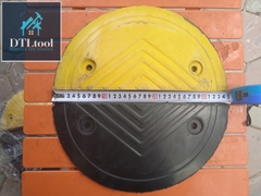 Đầu gờ giảm tốc 350x175x40mm dùng Gờ giảm tốc cao su 1000x350x40mm (DxRxC). Model ADTL