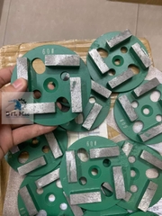 Đĩa mài sàn 4 thanh sắt D100mm SF - Đá mài bê tông lắp máy mài công nghiệp