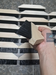 Dụng cụ thi công gạt keo 30cm. Thi công màng chống thấm 3 lớp PPE, PPP, PE, gạt hồ dầu chống thấm