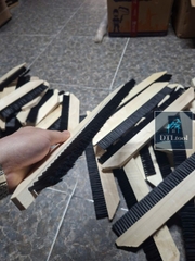 Dụng cụ thi công gạt keo 50cm. Thi công màng chống thấm 3 lớp PPE, PPP, PE, gạt hồ dầu chống thấm