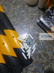 Gờ Giảm Tốc Cao Su 1000x100x20mm SDTL | Gờ Giảm Tốc Xe Máy Sọc Chéo