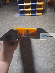 Gờ Luồn Dây Điện Cao Su 1000x250x40mm SDTL | Gờ Bảo Vệ Cáp 2 Rãnh 30x30mm Có Nắp Mở Nhựa