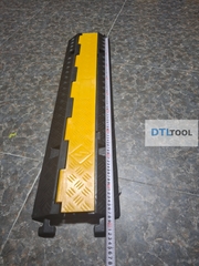 Gờ Luồn Dây Điện Cao Su 1000x250x40mm SDTL | Gờ Bảo Vệ Cáp 2 Rãnh 30x30mm Có Nắp Mở Nhựa