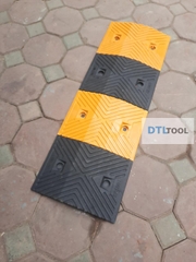 Gờ Giảm Tốc Cao Su 1000x350x40mm KK100T SDTL | Gờ Hạn Chế Tốc Độ Cho Bãi Xe, Nhà Xưởng