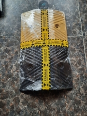 Gờ giảm tốc cao su 500x300x40mm (DxRxC) - Model ADTL