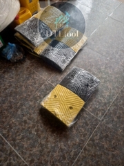 Gờ giảm tốc cao su 500x300x40mm (DxRxC) - Model ADTL